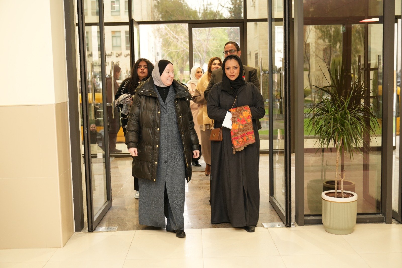 جامعة العلوم التطبيقية الخاصة تستقبل الملحق الثقافي في السفارة البحرينية