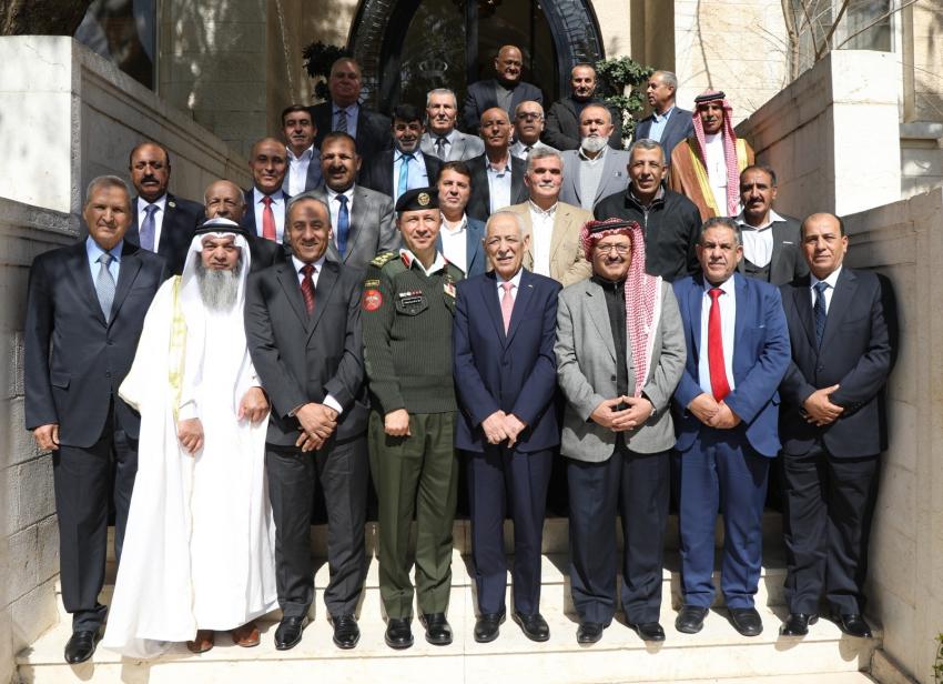 العيسوي يلتقي وفدا من متقاعدي سلاح الجو الملكي