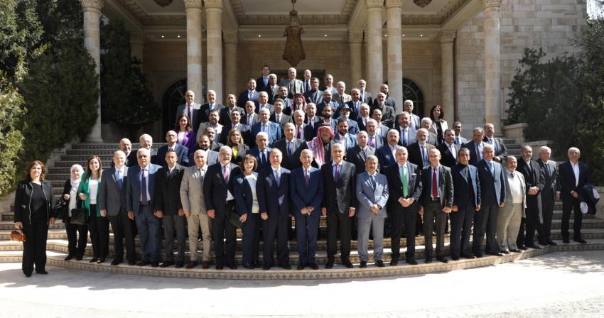 العيسوي يلتقي وفدا من أهالي نابلس بالأردن