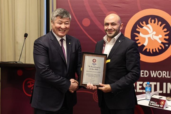 الاتحاد الاردني للمصارعة يفوز بجائزة أفضل الاتحادات انجازا وتطورا بالقارة الآسيوية