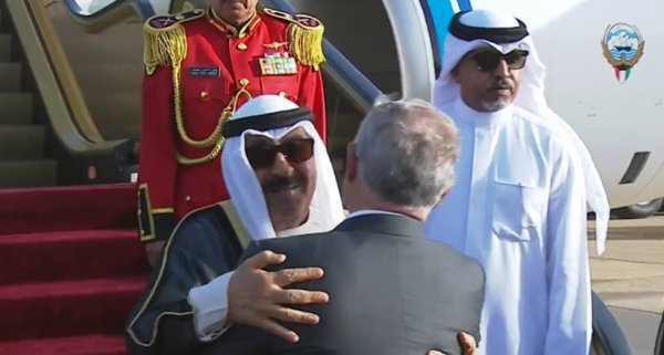 King, Crown Prince receive Kuwait Emir at Marka Airport