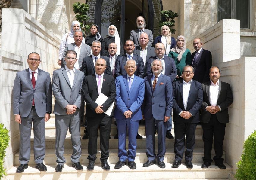 العيسوي يلتقي وفدين من رابطة الفنانين التشكيليين والتقدم الأكاديمي التربوي