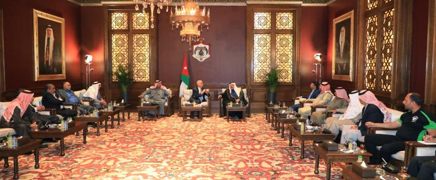 العيسوي يلتقي وفدا من مخاتير ووجهاء منطقة جابر السرحان