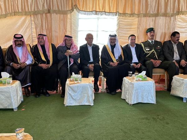 مندوبا عن الملك وولي العهد .. العيسوي يعزي قبيلتي عباد وبني صخر