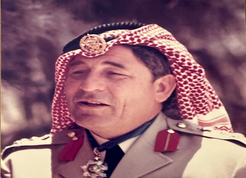 الذكرى السنوية الأولى لوفاة الدكتور عارف البطاينة