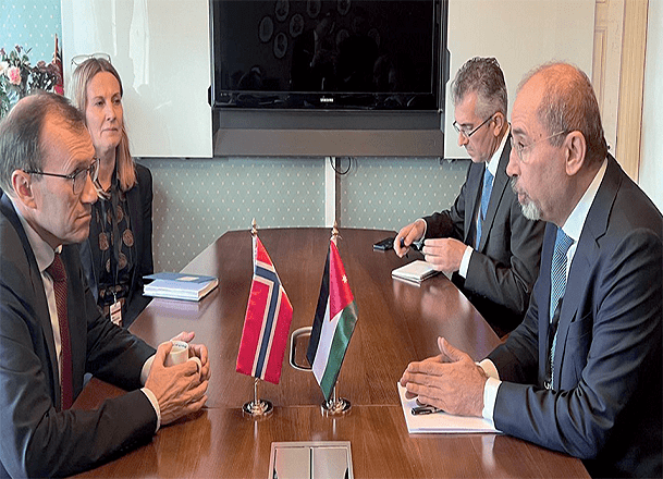 Safadi, Norwegian counterpart discuss ceasefire efforts in Gaza