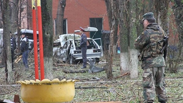 15 police officers and civilians killed in Russia's Dagestan attacks