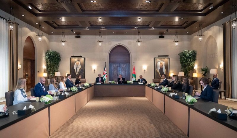 King tells US Congress staffers region will remain vulnerable to expansion of conflict if Gaza war continues