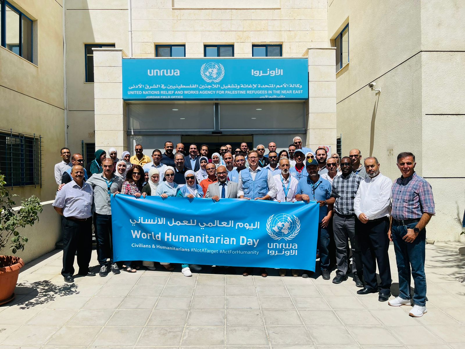 UNRWA Jordan joins global stand in solidarity on World Humanitarian Day