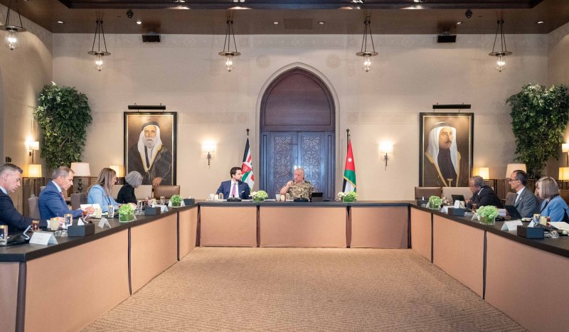 King warns of grave consequences of developments in West Bank