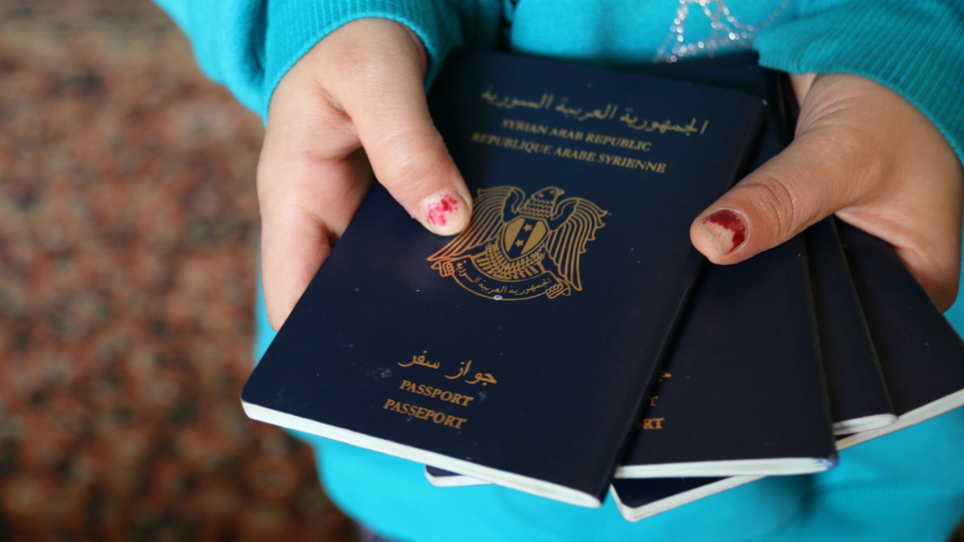 Jordan welcomes 180,000 Syrians through new travel program