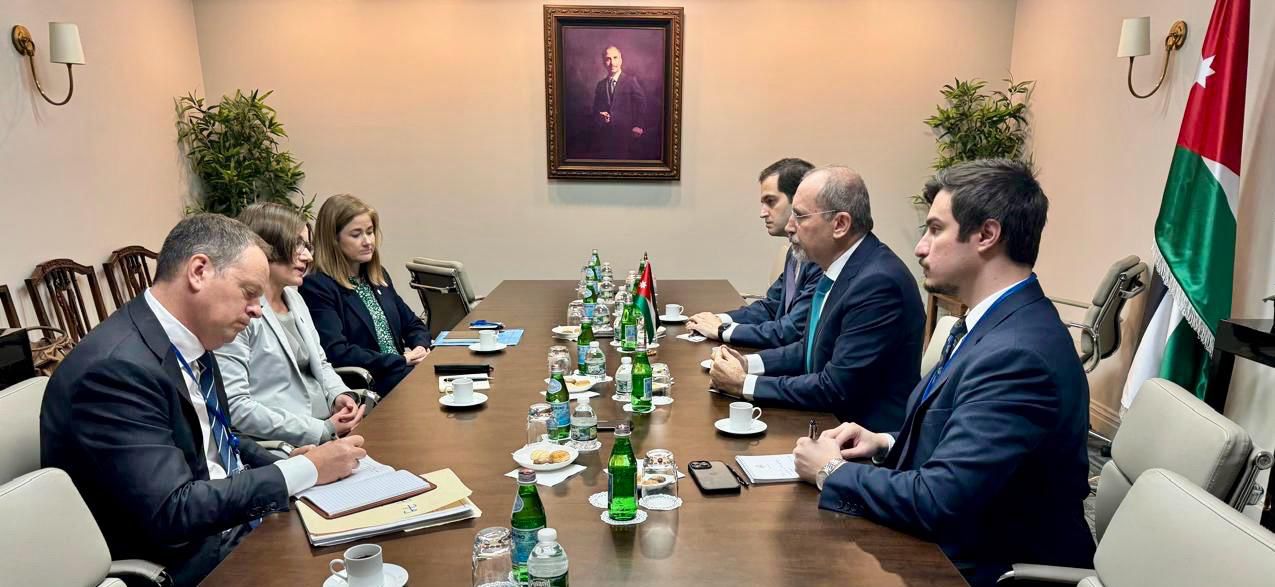 FM Safadi holds series of bilateral meetings at UNGA