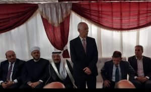 مندوبا عن الملك وولي العهد.. العيسوي يعزي عشيرة الدلابيح