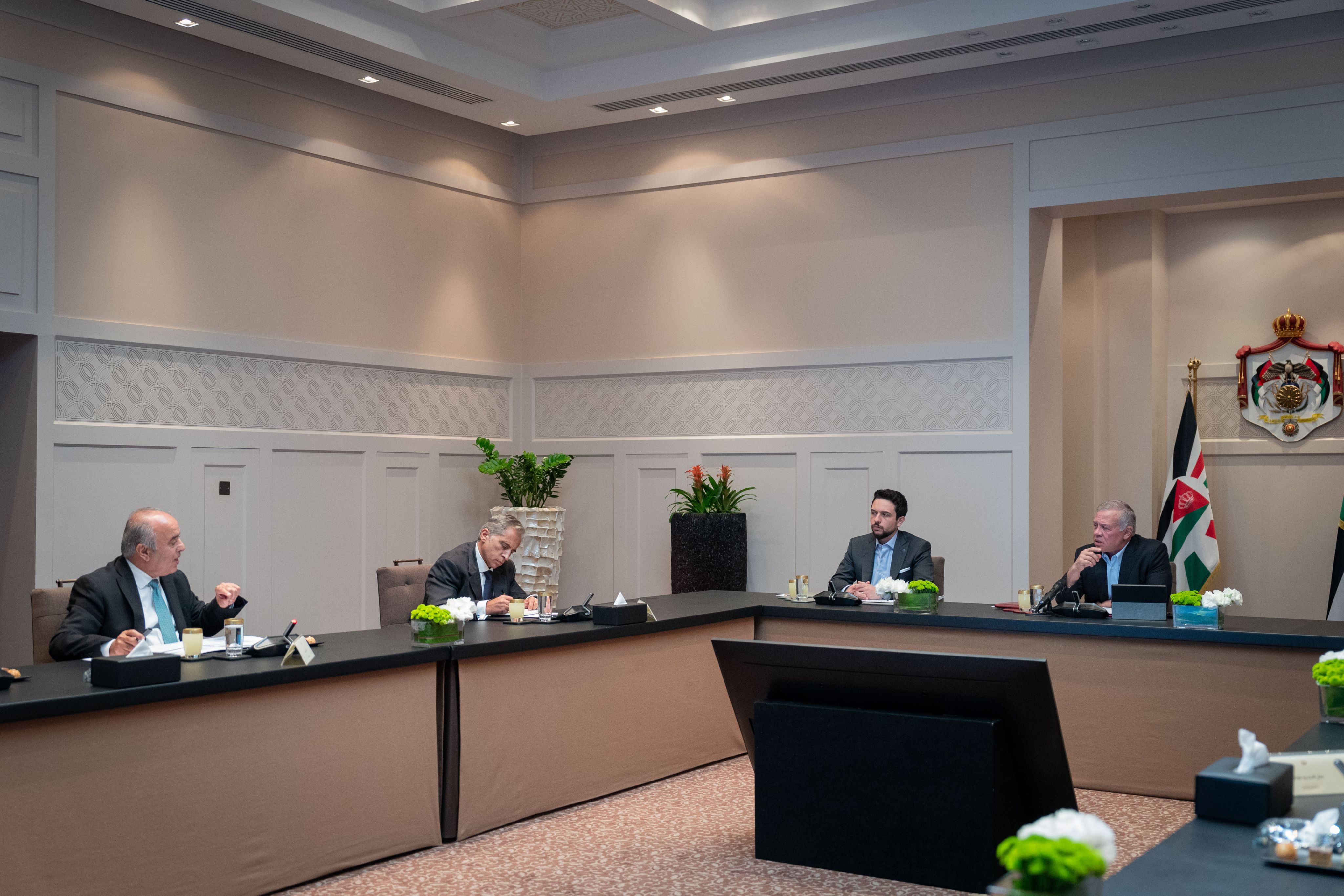 King briefed on progress of teacher training program