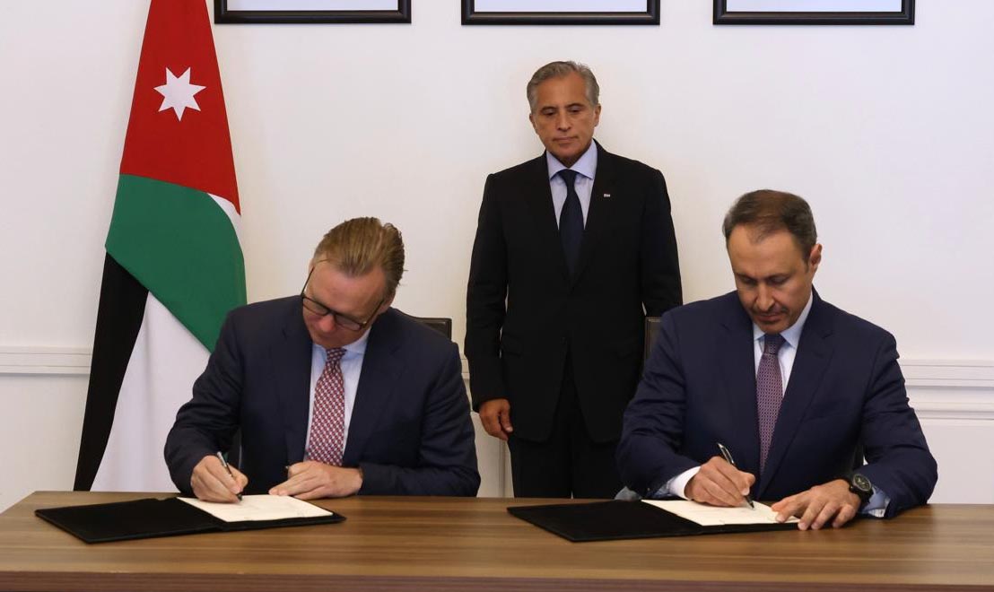 Jordan signs $242 million investment agreement with APM Terminals to evelop Aqaba Port