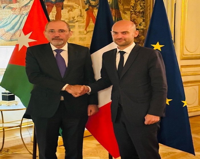 FM Safadi, France’s Barrot call for ceasefire, discuss Gaza and Lebanon