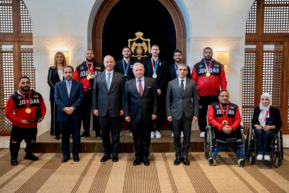 King honours Jordanian Olympic, Paralympic medallists