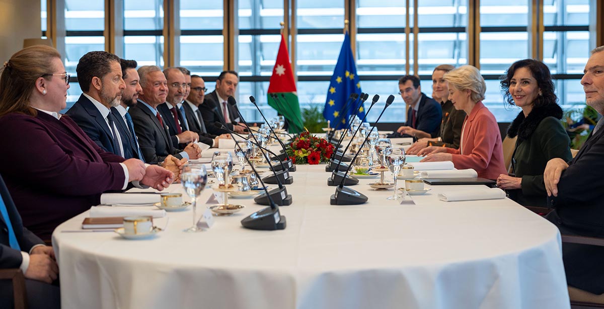King meets EU officials in Brussels