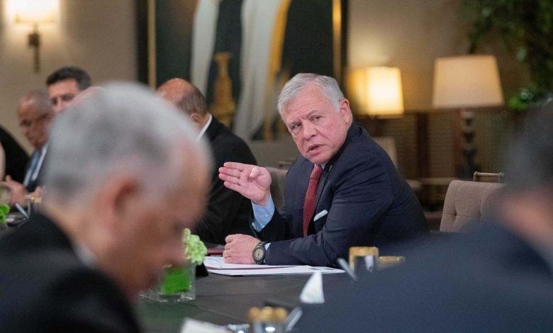 King briefed on Economic Modernisation Vision progress