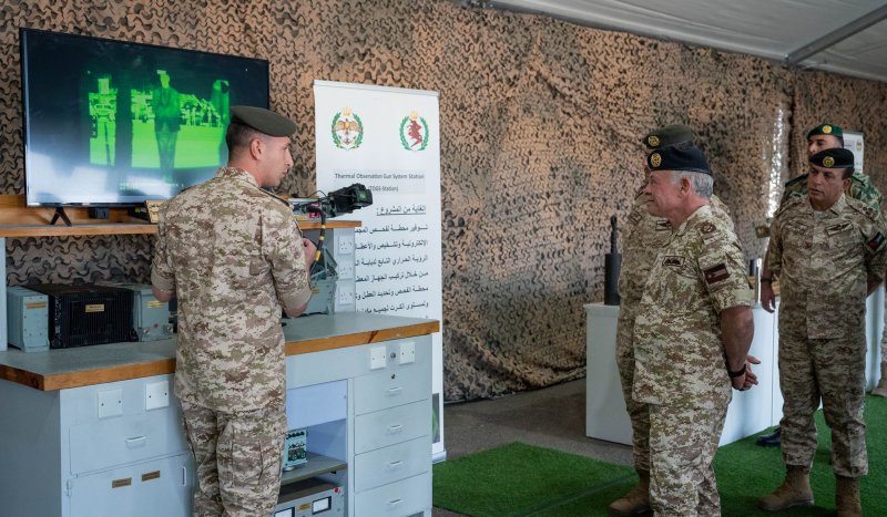 King visits Royal Maintenance Corps’ Al Hussein Workshops