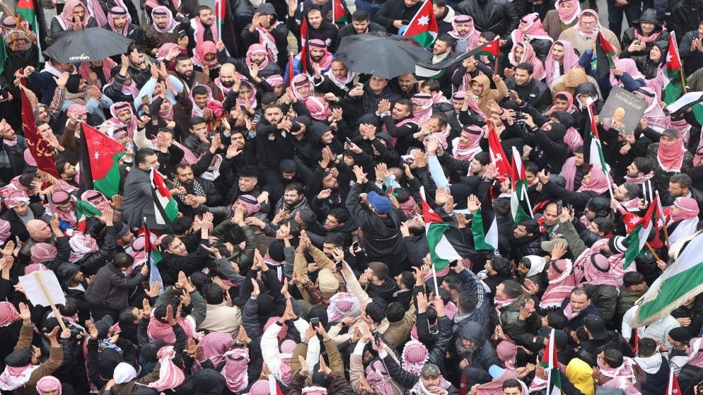 Radio campaign to reject displacement of Palestinians from their land