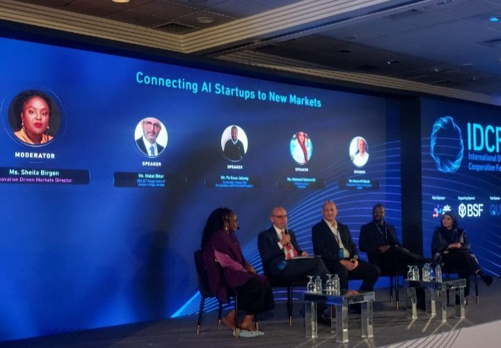 Int@j CEO discusses AI startup expansion at international forum