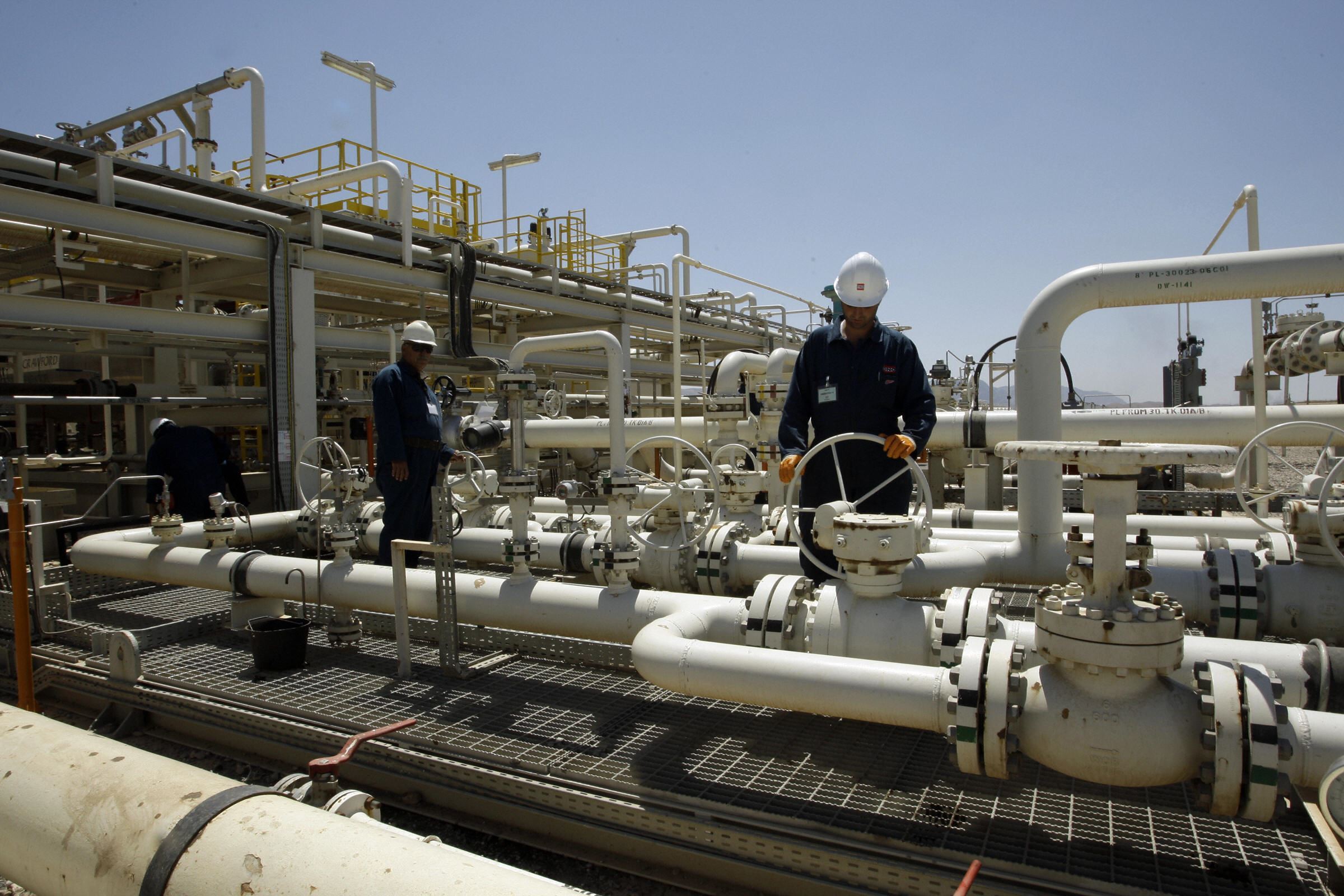 Iraq invites global oil firms for talks on Kurdistan contracts