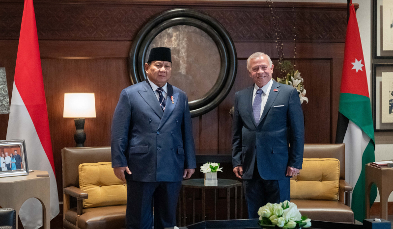King, Indonesian president discuss bilateral relations, regional developments