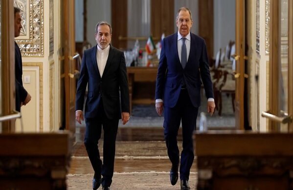 Iran turns to Russia for backing in nuclear negotiations with US