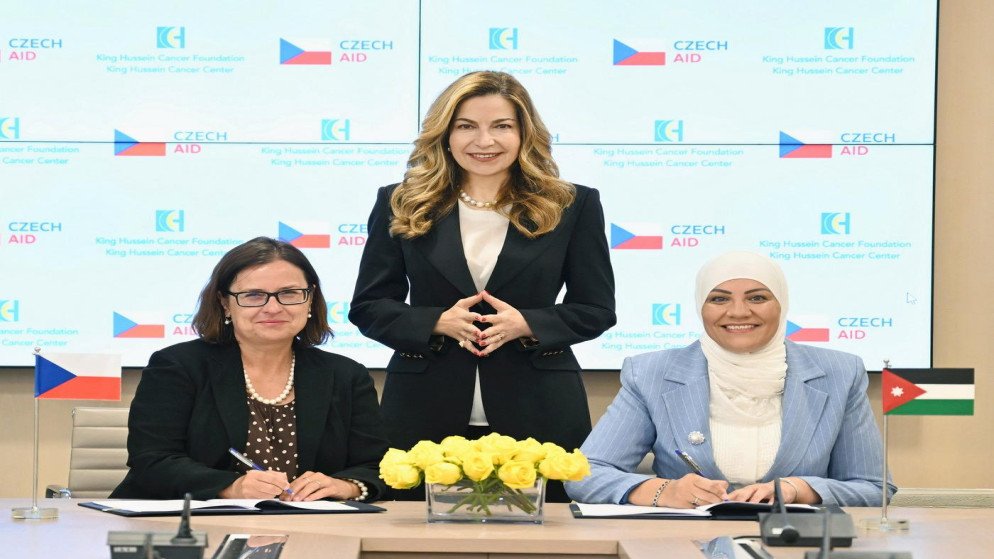 Czech Republic donates medical equipment to King Hussein Cancer Center