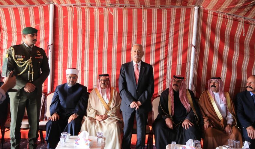 مندوبا عن الملك وولي العهد .. العيسوي يعزي عشيرتي أبو رمان والفاعوري