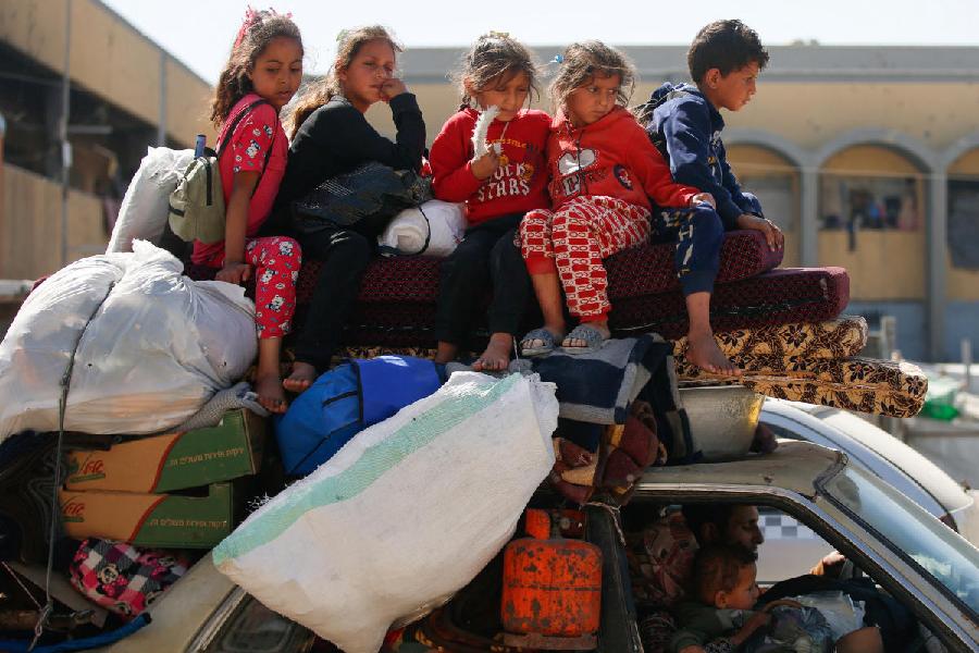 Deadly Israeli strikes pound Gaza, Trump says 'people are starving'