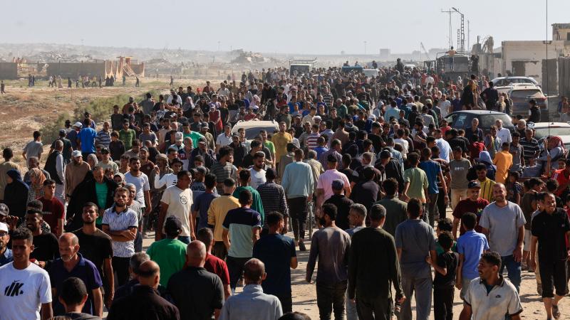 Chaos in Rafah as U.S.-Israeli aid center attacked, analysts warn of forced displacement plan