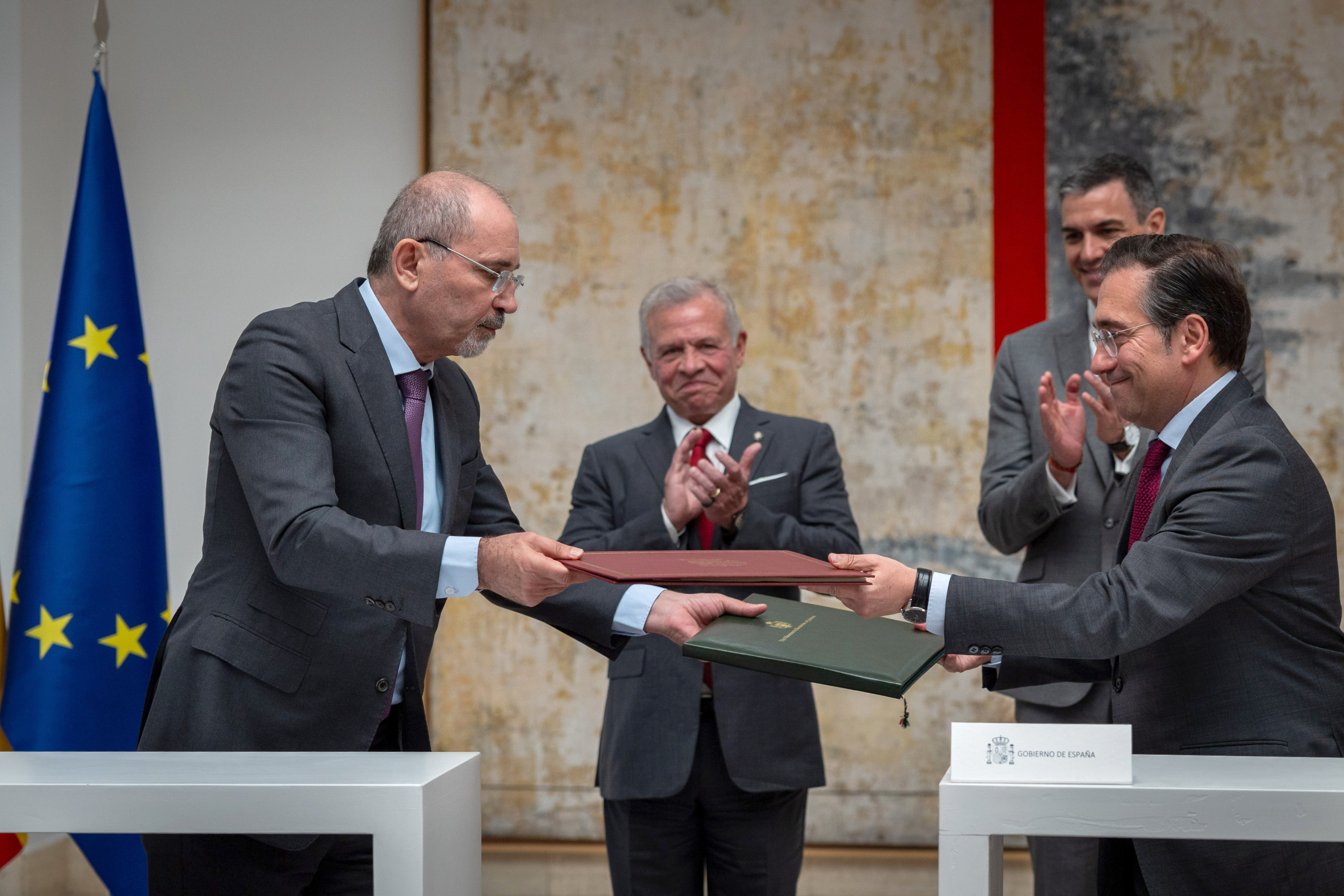 King, Spain PM witness signing of joint declaration on strategic partnership