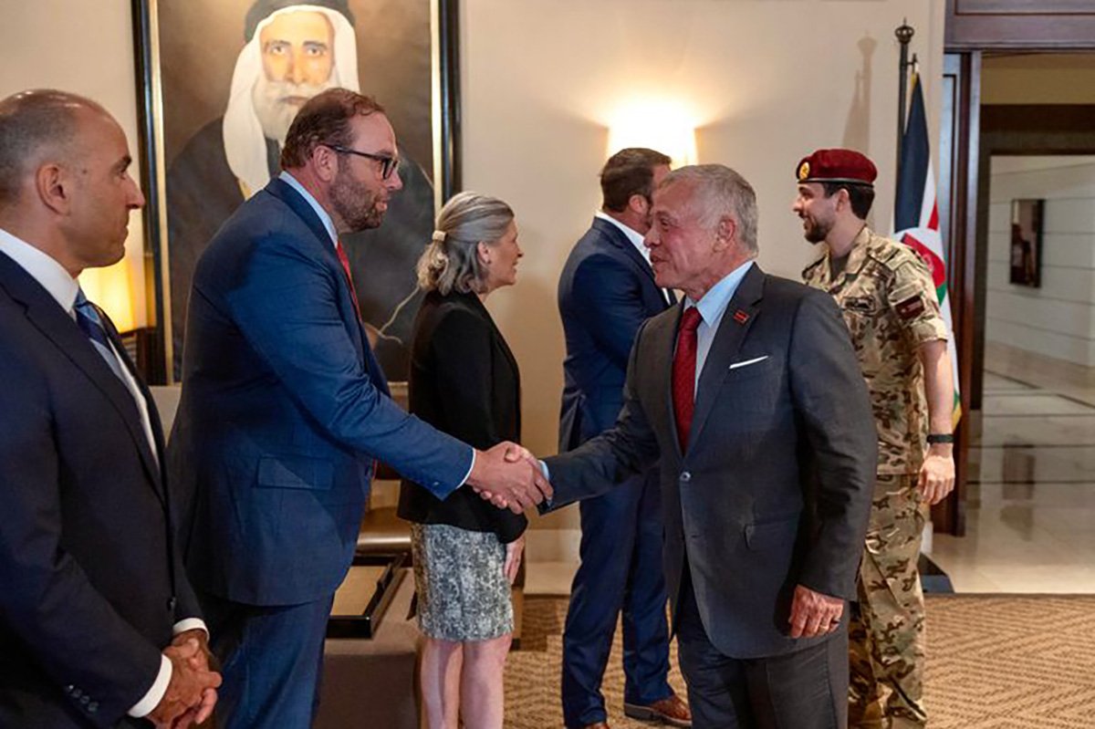 King receives US Congress delegation