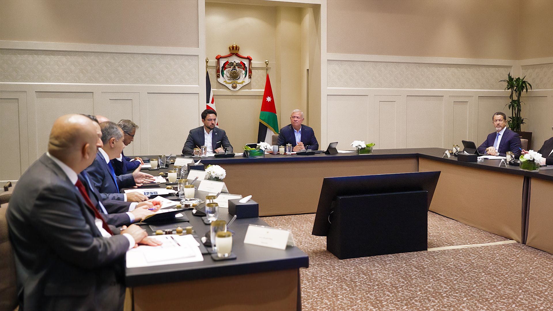 King reviews Economic Vision’s implementation progress in first half of 2025