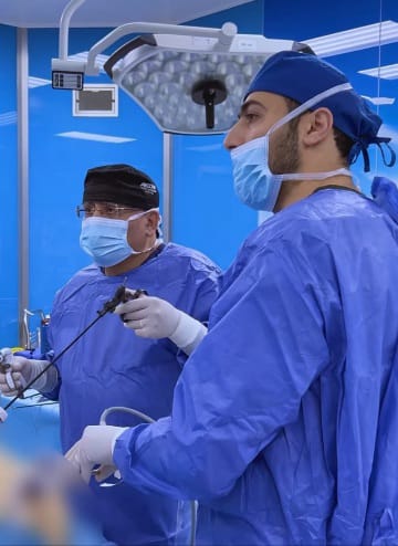 Khrais performs sleeve gastrectomy on 340-kg patient
