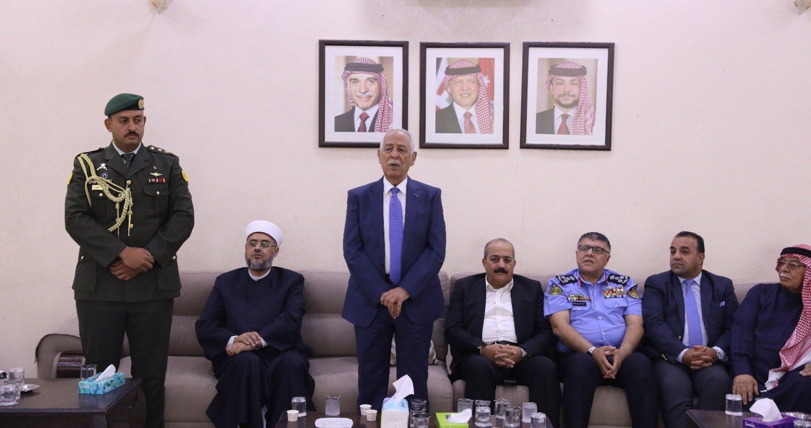 مندوبا عن الملك وولي العهد. العيسوي يعزي الروسان والشريدة والطراونة