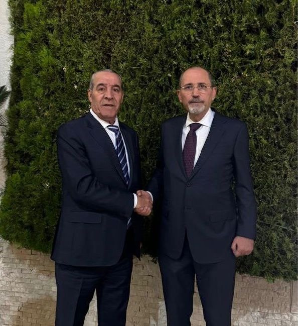Safadi, Al Sheikh hold talks in Amman on Gaza ceasefire and peace efforts