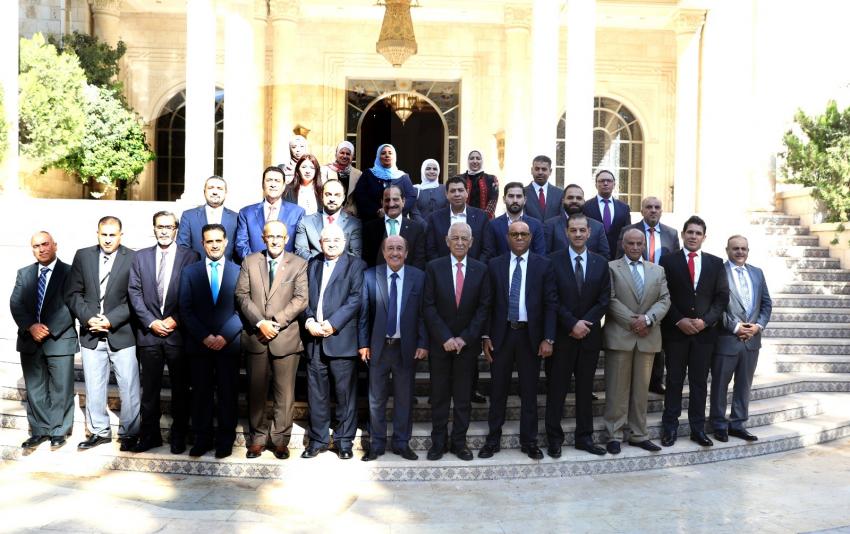 العيسوي يلتقي فعاليات أكاديمية ومجتمعية وشعبية