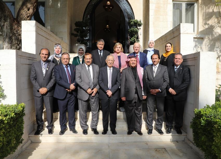 العيسوي: الرؤية الملكية للتحديث الشامل تشكل إطارا وطنيا