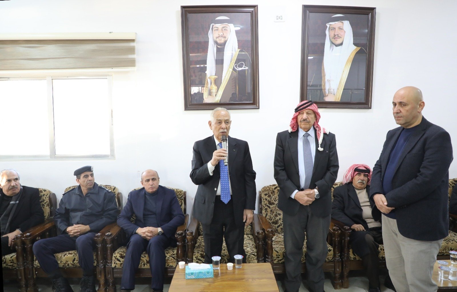 مندوبا عن الملك وولي العهد.. العيسوي يعزي العضايلة والعجارمة والخياط