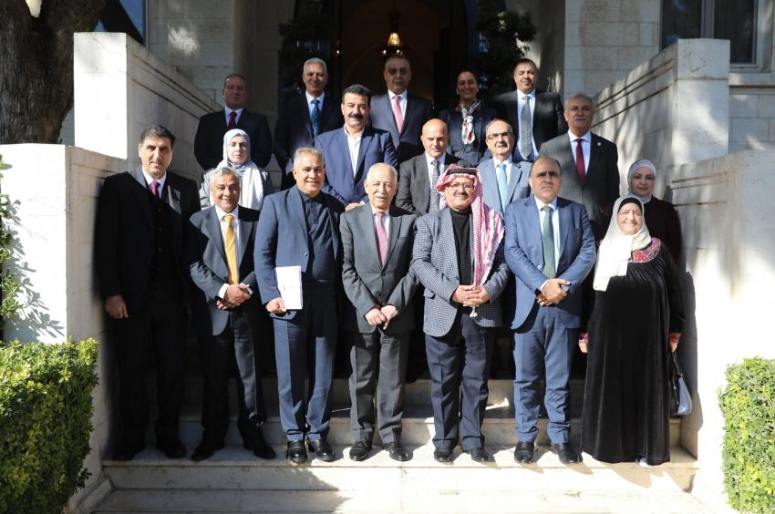 العيسوي يلتقي وفدا من كتلة مبادرة النيابية