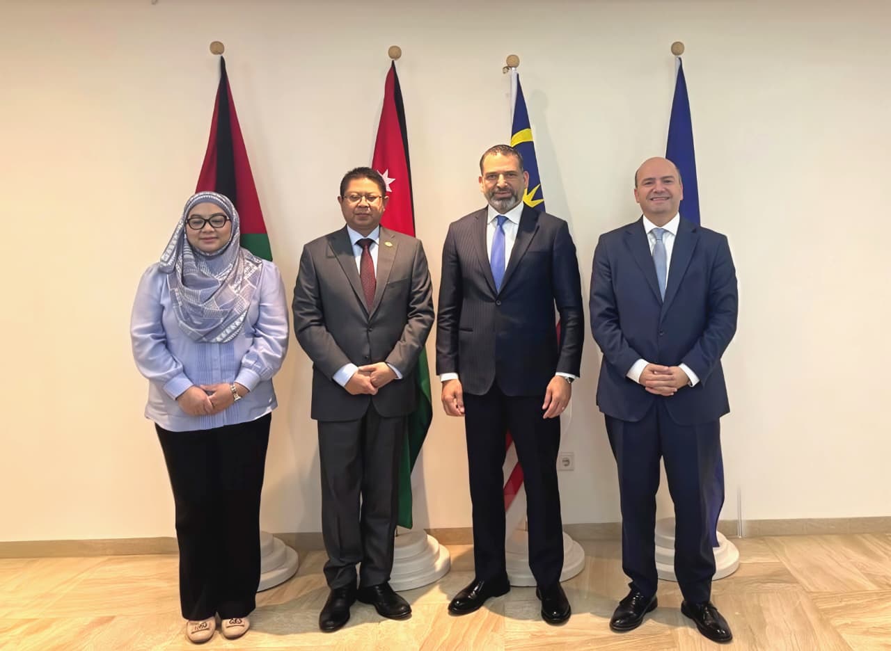 JBA, Malaysian Ambassador discuss boosting Jordan- Malaysia economic ties