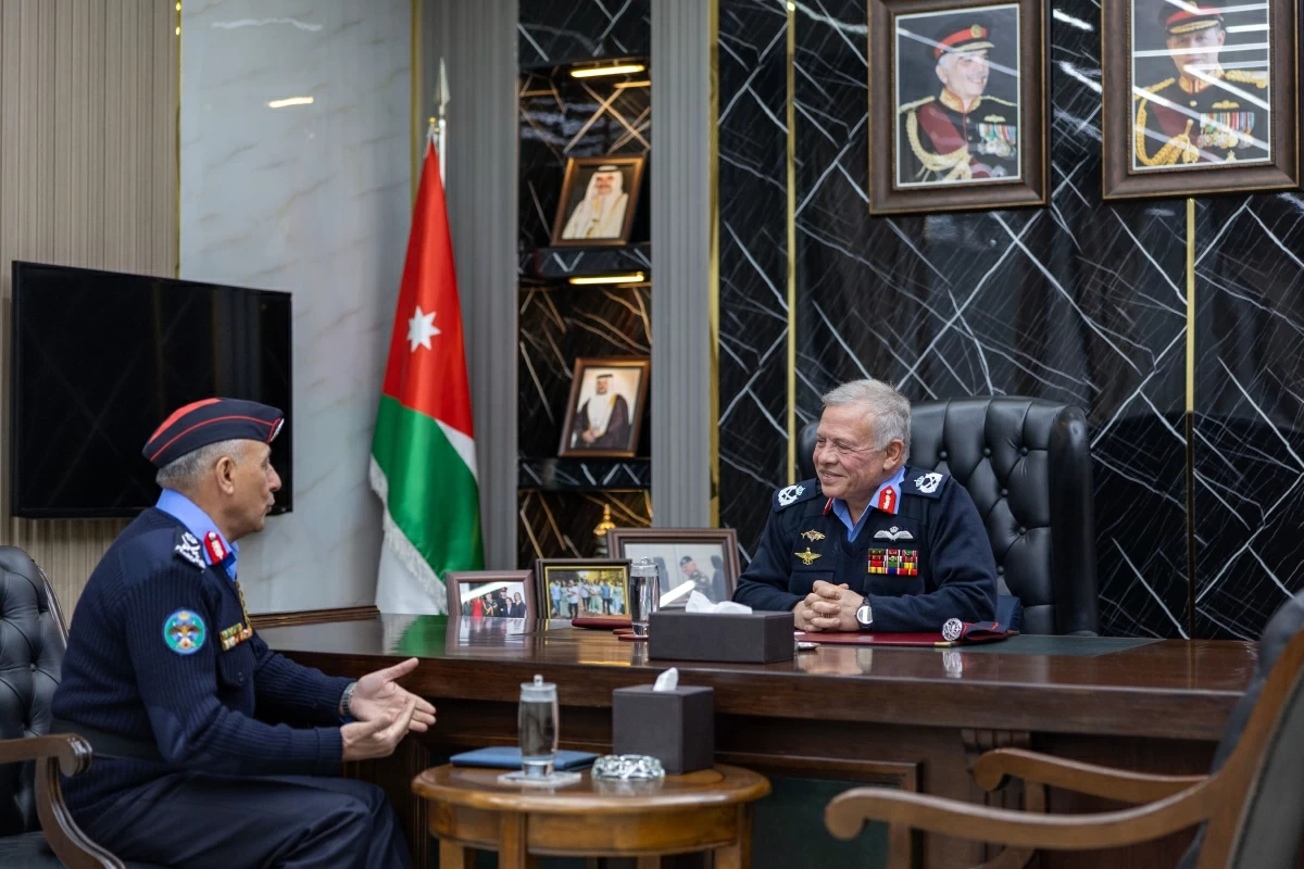 King visits PSD, checks on its readiness to deal with weather conditions