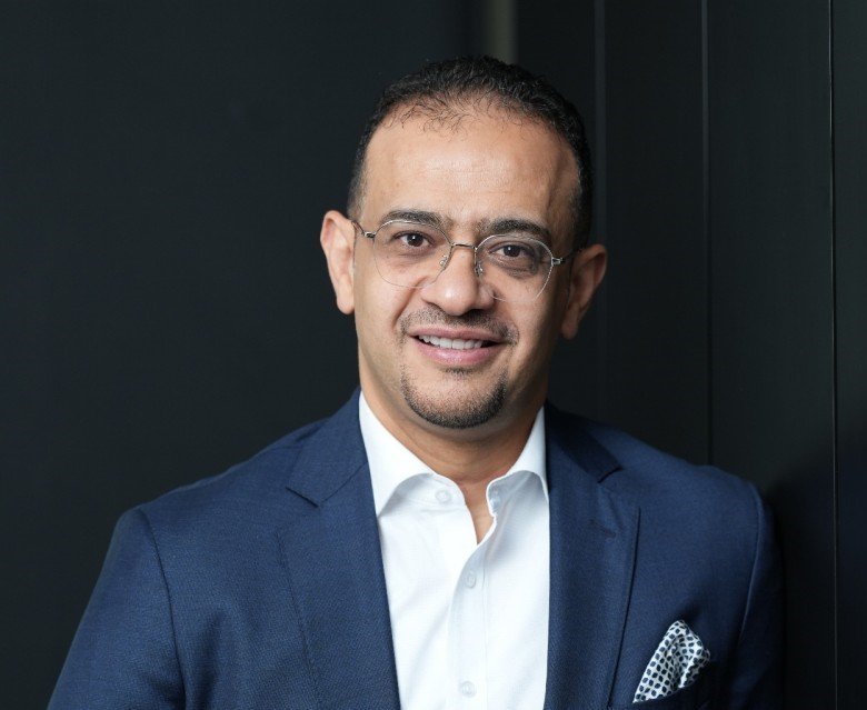 Tabuk Pharmaceuticals CEO Ismail Shehada wins Best CEO Award at GBO Awards 2025