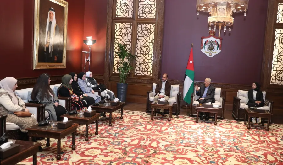 العيسوي يلتقي وفدا شبابيا من مبادرة "فكرة أمل" التطوعية