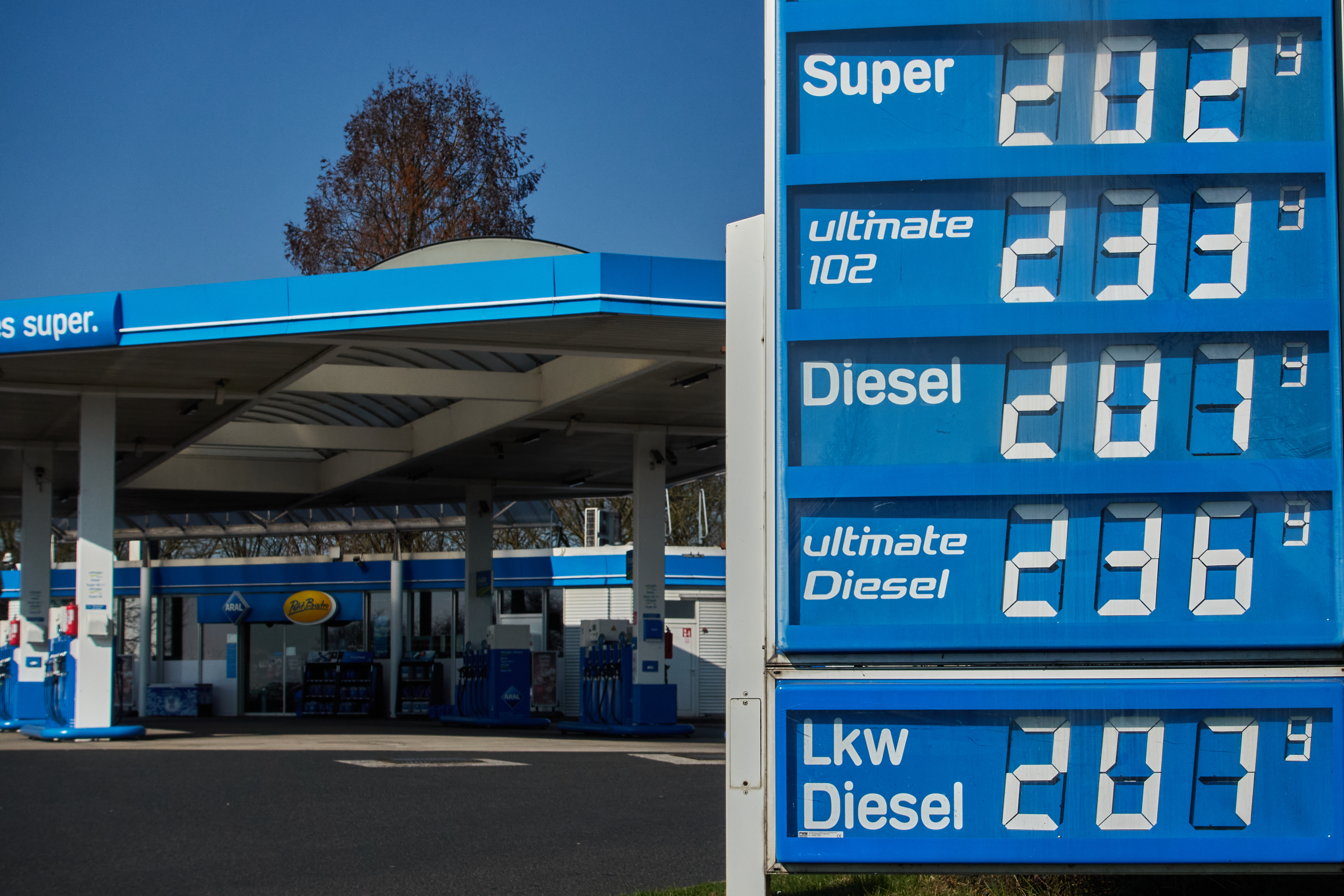 Germany's economy faces billions in losses due to Middle East conflict