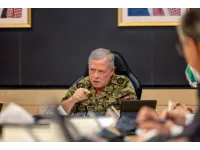 King chairs meeting at crisis centre to review readiness of state agencies to deal with impact of regional developments