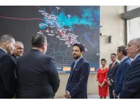 Crown Prince visits Royal Jordanian Airlines